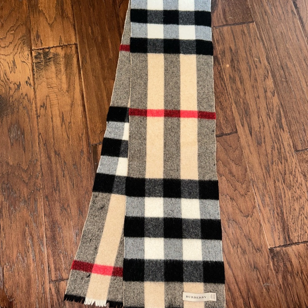Burberry Black and Cream Checkered Scarf